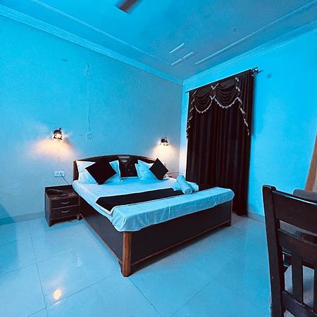 The For You Hotel & Restaurant ริชิเคช ภายนอก รูปภาพ