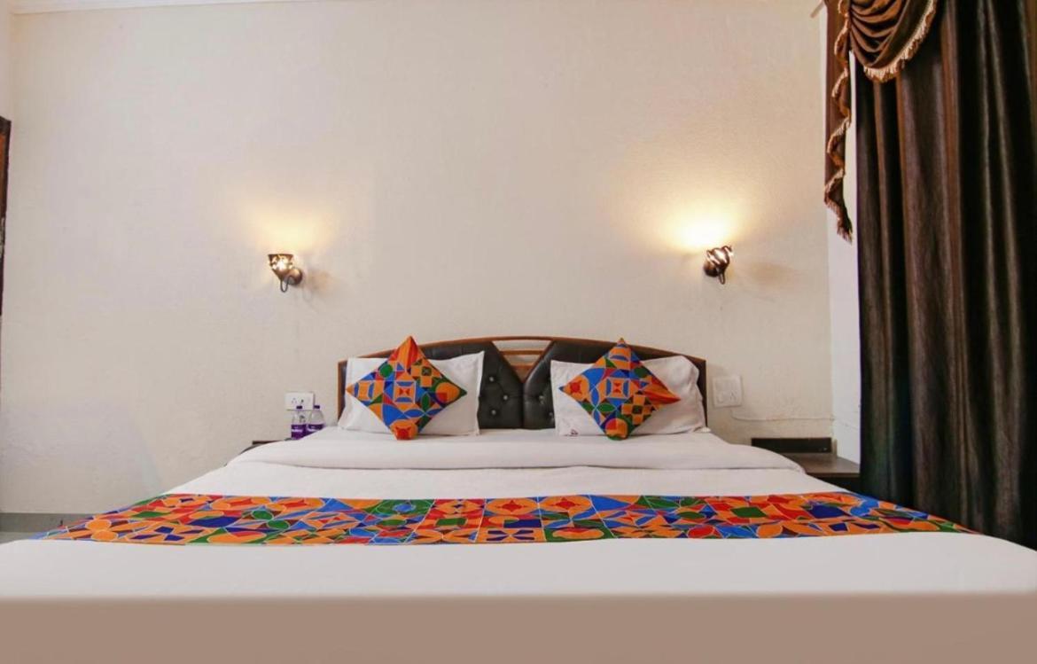 The For You Hotel & Restaurant ริชิเคช ภายนอก รูปภาพ