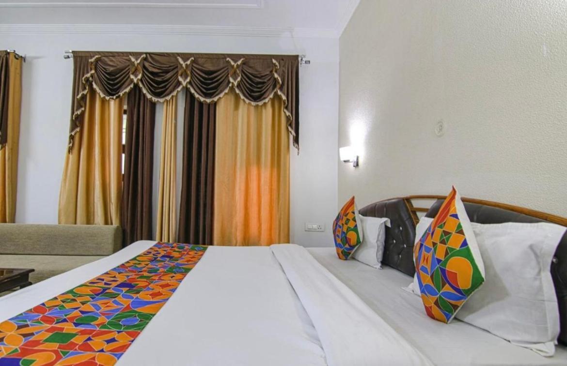 The For You Hotel & Restaurant ริชิเคช ภายนอก รูปภาพ