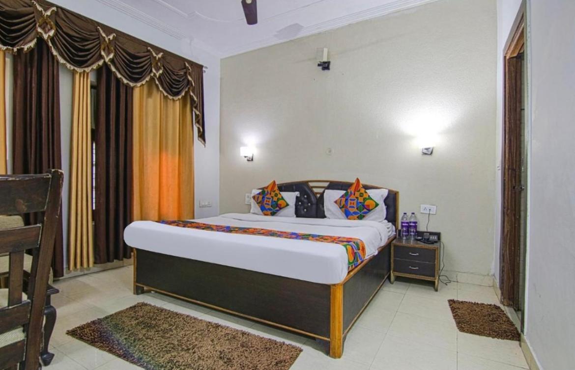 The For You Hotel & Restaurant ริชิเคช ภายนอก รูปภาพ